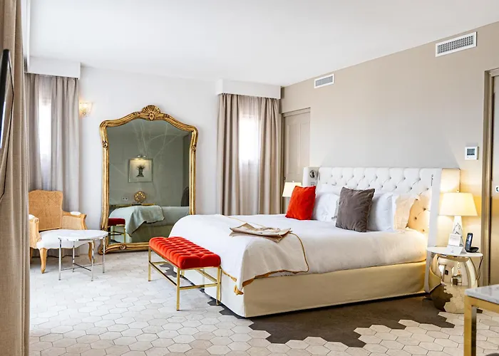Mas des Herbes Blanches Hôtel&Spa – Relais&Châteaux