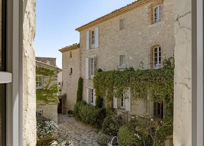 Hotel Crillon le Brave